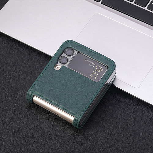 Luxury Leather Matte Finish and Plastic Back Cover Case H02 for Samsung Galaxy Z Flip3 5G Green