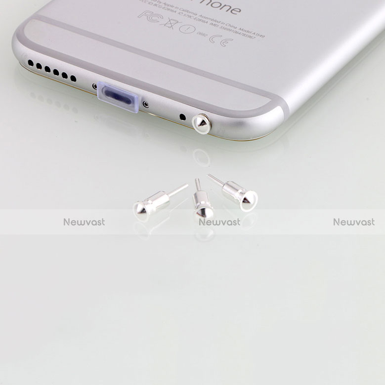 3.5mm Anti Dust Cap Earphone Jack Plug Cover Protector Plugy Stopper Universal D05 Silver