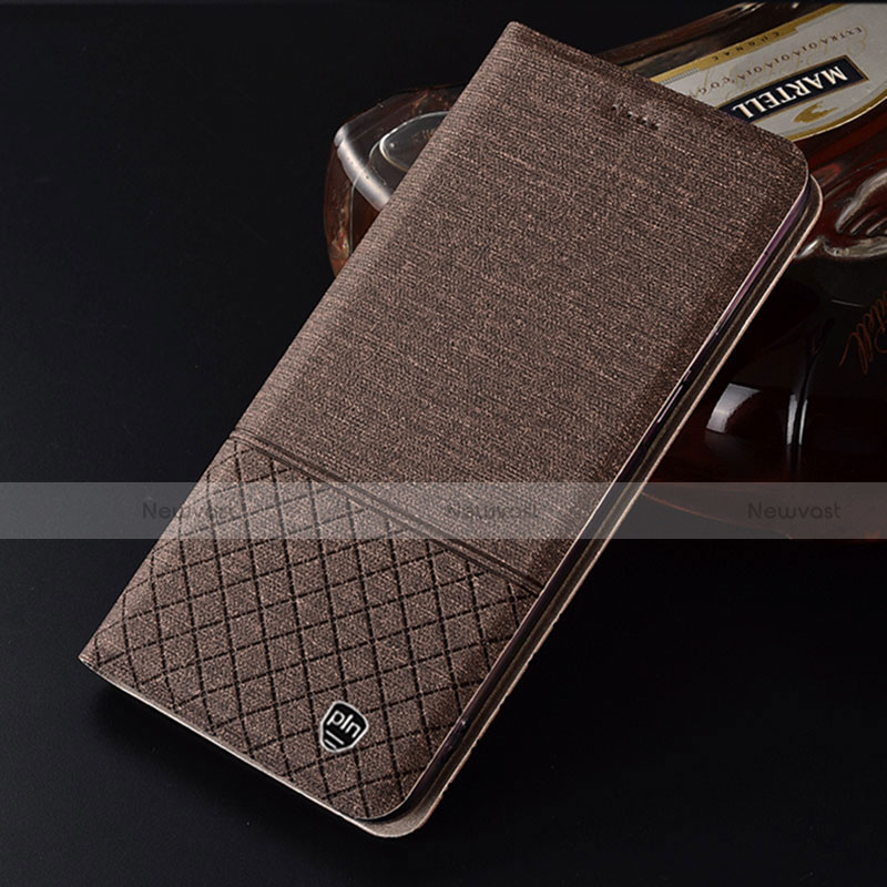 Cloth Case Stands Flip Cover H13P for Motorola Moto G62 5G Brown