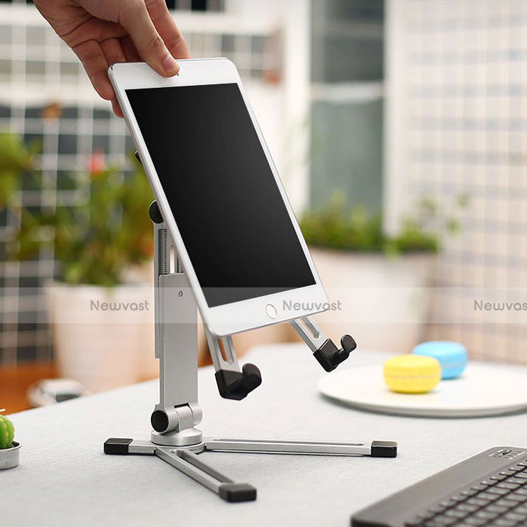 Flexible Tablet Stand Mount Holder Universal K19 for Apple iPad Air 4 10.9 (2020) Silver