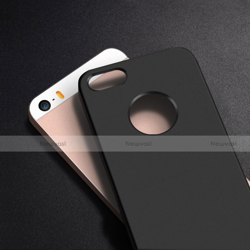 Hard Rigid Plastic Matte Finish Cover for Apple iPhone SE Black