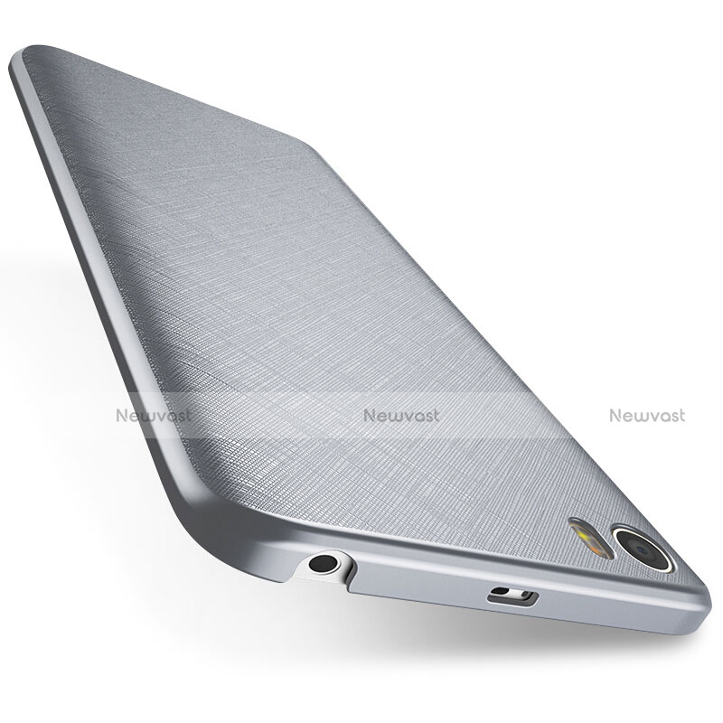 Hard Rigid Plastic Matte Finish Twill Cover for Xiaomi Mi 5 Silver