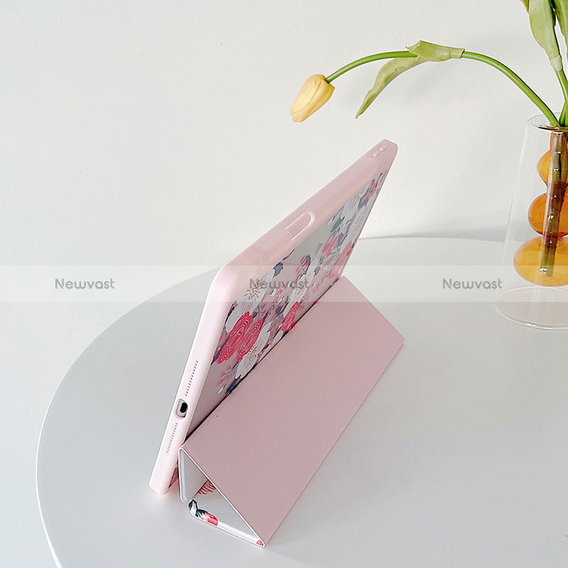 Leather Case Stands Fashionable Pattern Flip Cover Holder XH1 for Apple iPad 10.2 (2019) Pink