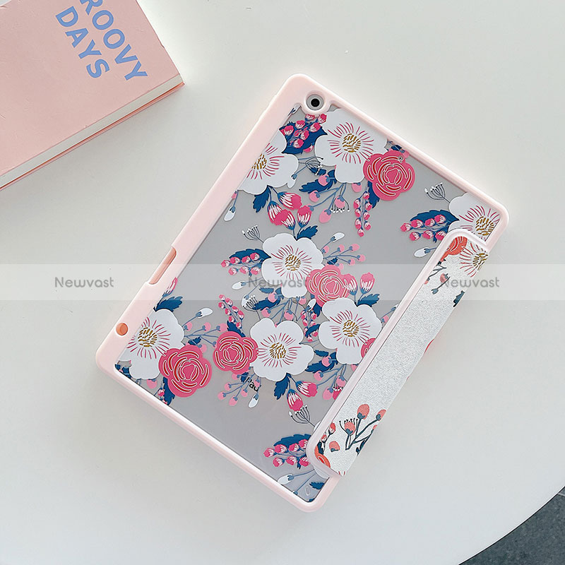 Leather Case Stands Fashionable Pattern Flip Cover Holder XH1 for Apple iPad 10.2 (2020) Pink