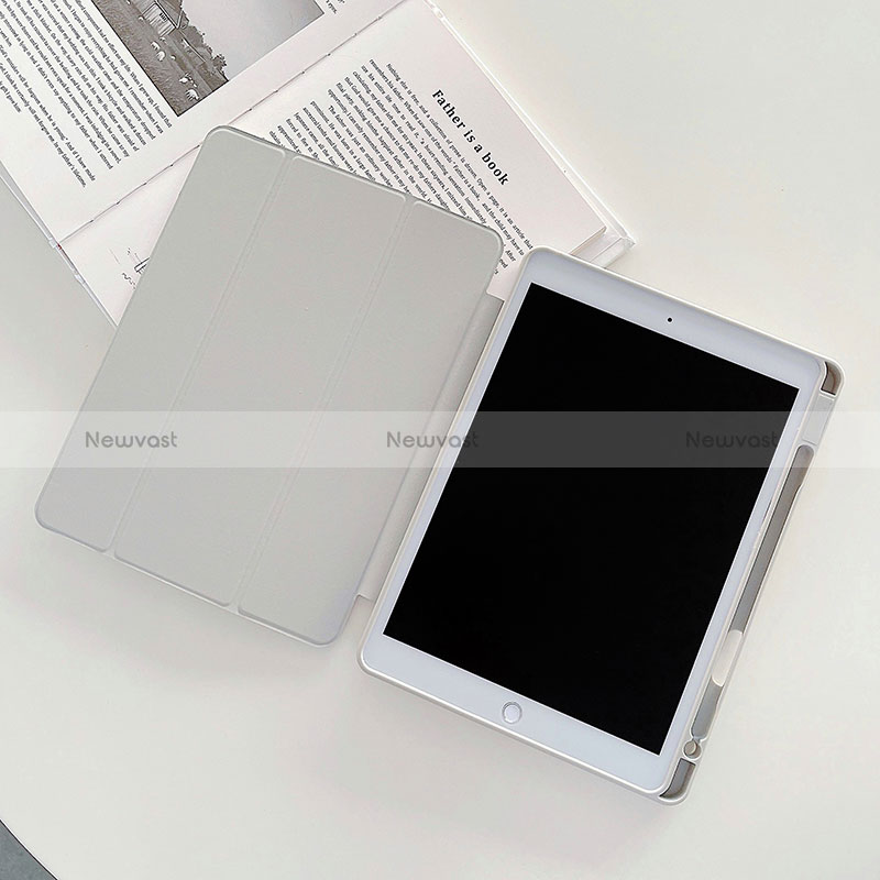 Leather Case Stands Fashionable Pattern Flip Cover Holder XH2 for Apple iPad 10.2 (2019) White