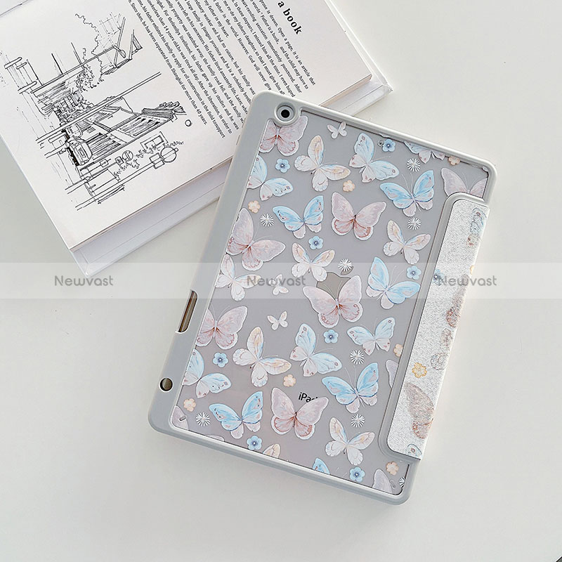 Leather Case Stands Fashionable Pattern Flip Cover Holder XH2 for Apple iPad 10.2 (2021) White