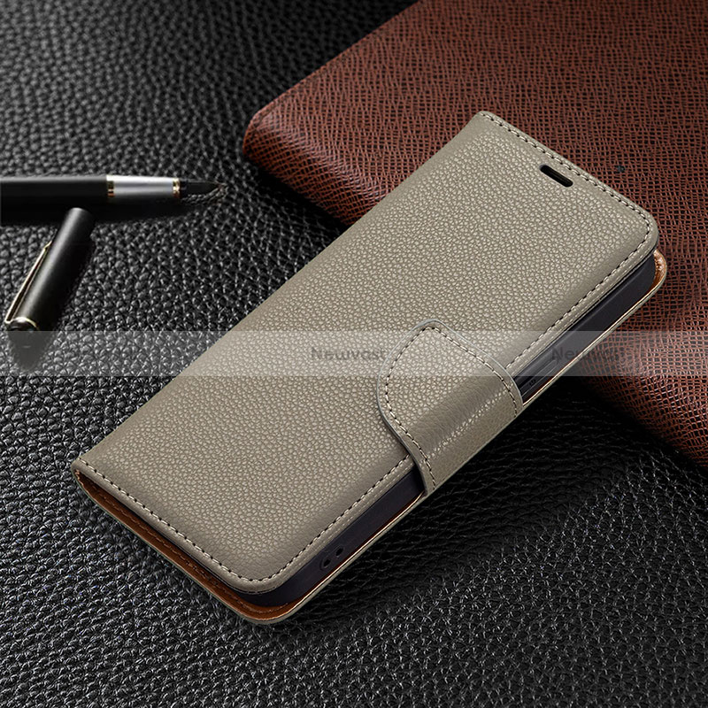 Leather Case Stands Flip Cover Holder for Apple iPhone 16 Pro Max Khaki