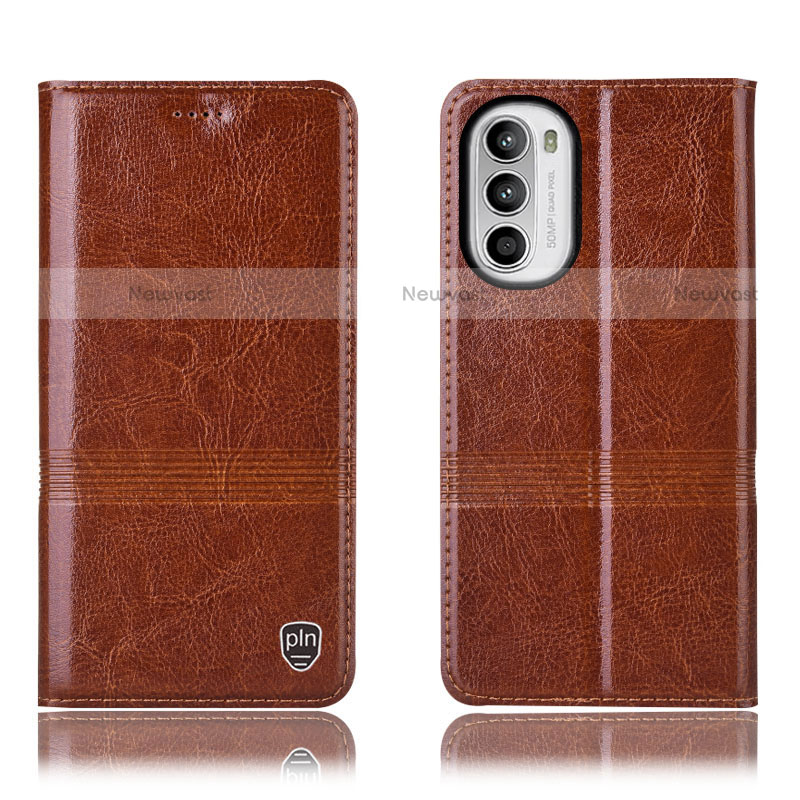 Leather Case Stands Flip Cover Holder H06P for Motorola Moto Edge (2022) 5G Light Brown