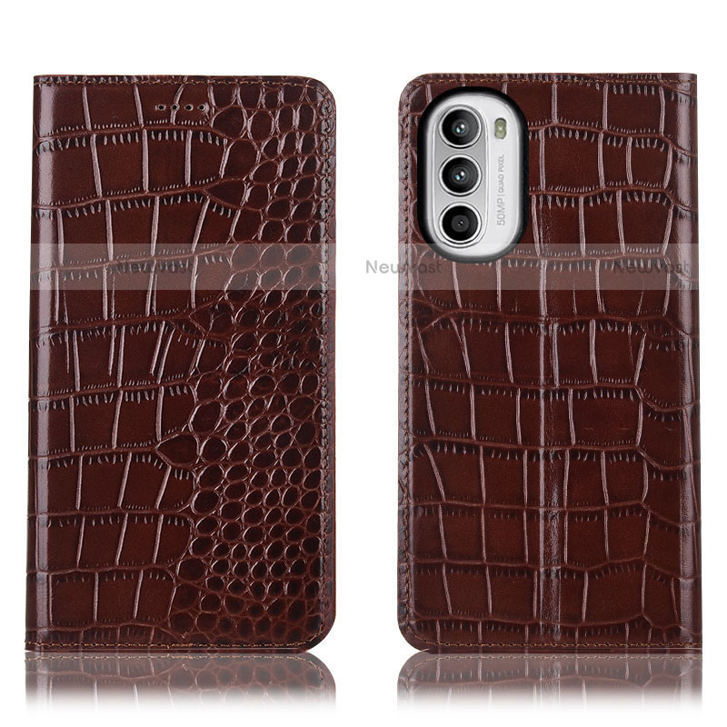 Leather Case Stands Flip Cover Holder H08P for Motorola Moto Edge (2022) 5G Brown