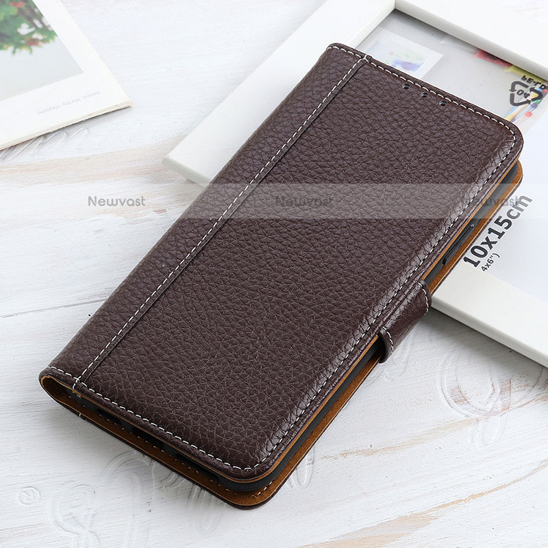 Leather Case Stands Flip Cover Holder M13L for Motorola Moto G Play (2023) Brown