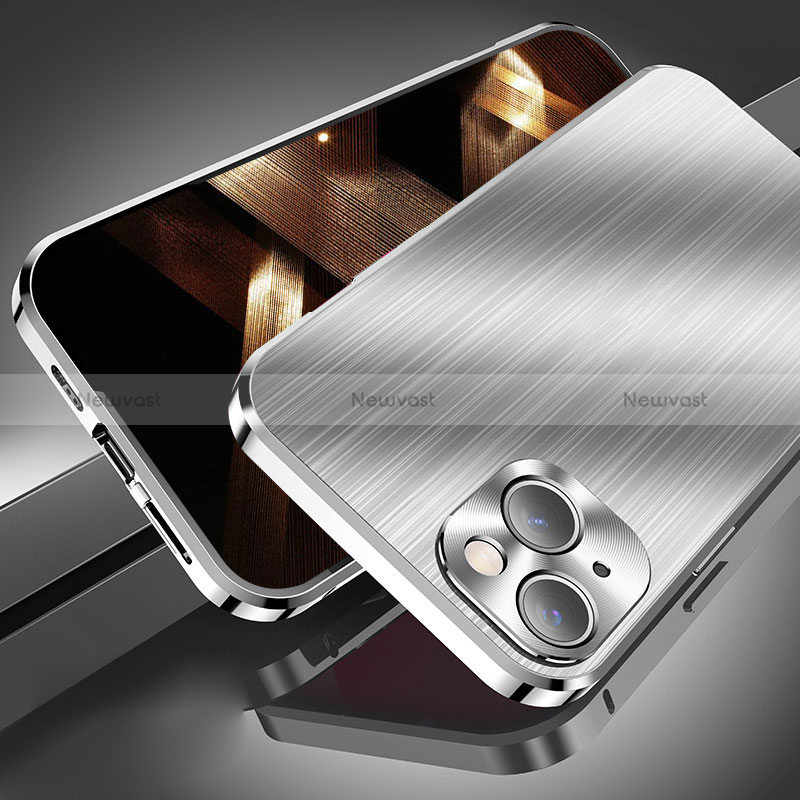 Luxury Aluminum Metal Cover Case M06 for Apple iPhone 15 Plus Silver