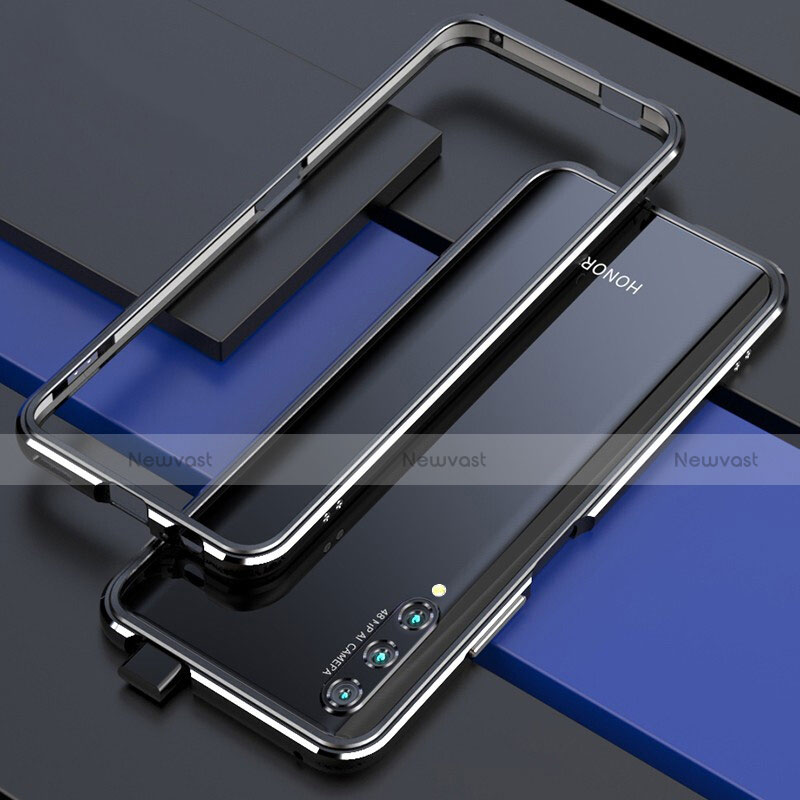 Luxury Aluminum Metal Frame Cover Case for Huawei P Smart Pro (2019) Silver and Black
