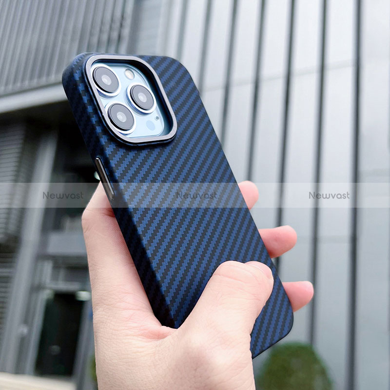 Luxury Carbon Fiber Twill Soft Case T01 for Apple iPhone 16 Pro