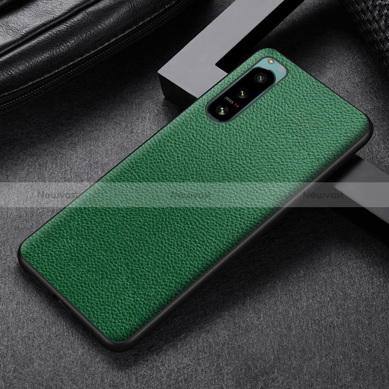 Luxury Leather Matte Finish and Plastic Back Cover Case for Sony Xperia 5 III SO-53B