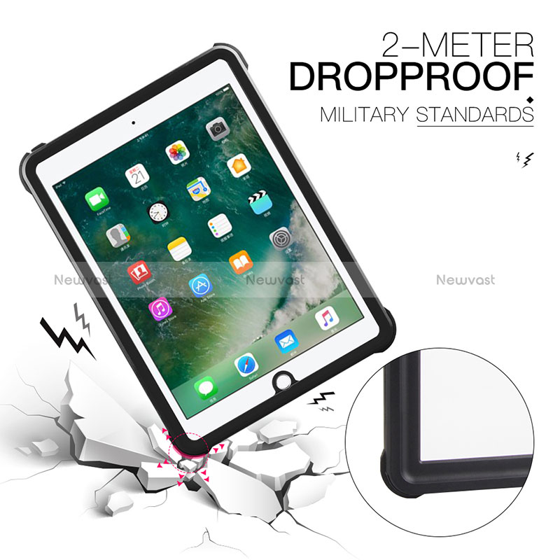 Silicone and Plastic Waterproof Cover Case 360 Degrees Underwater Shell for Apple New iPad 9.7 (2018) Black