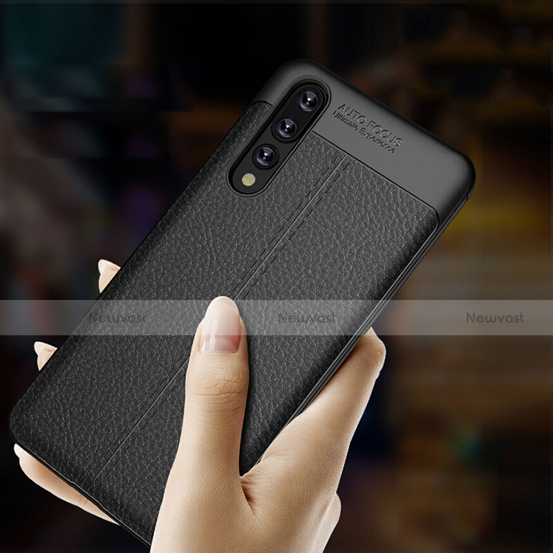 Soft Silicone Gel Leather Snap On Case Q01 for Huawei P20 Pro Black