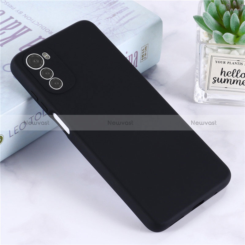 Ultra-thin Silicone Gel Soft Case 360 Degrees Cover for Motorola Moto E32 Black