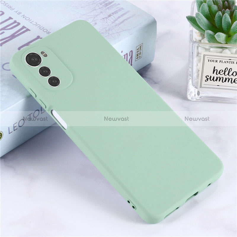 Ultra-thin Silicone Gel Soft Case 360 Degrees Cover for Motorola Moto E32s