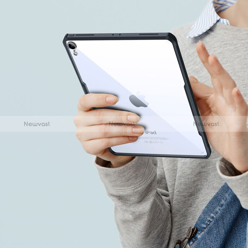 Ultra-thin Transparent TPU Soft Case T04 for Apple iPad Air 5 10.9 (2022) Black