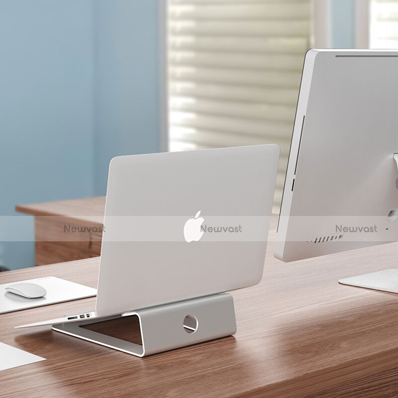 Universal Laptop Stand Notebook Holder S11 for Apple MacBook Pro 13 inch (2020) Silver